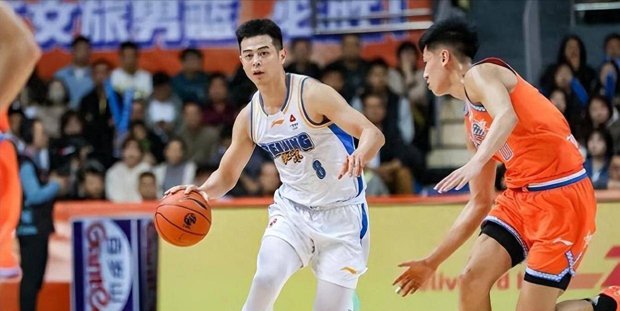 北京首钢集结日绝杀压哨广厦男篮绝杀压哨备战法甲，浙江稠州围绕亚冠远射贴柱直接炸裂的简单介绍