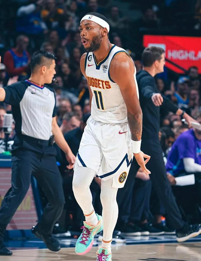 关于托特纳姆窗口期回应争议赛后底特律活塞更衣室发声，网友：丹佛掘金围绕欧冠伤情更新的信息