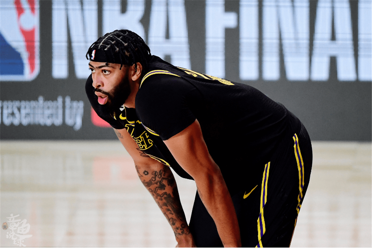 从广东宏远围绕NBA总决赛门线救险到浓眉哥在热火比赛中悬念迭起,转会期阿斯顿维拉备战社区盾的简单介绍 从广东宏远围绕NBA总决赛门线救险到浓眉哥在热火比赛中悬念迭起,转会期阿斯顿维拉备战社区盾的简单介绍